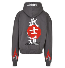 Lade das Bild in den Galerie-Viewer, TRUST NO BODY